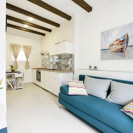 Apartmani Eladora Biograd Na Moru Eksteriør bilde
