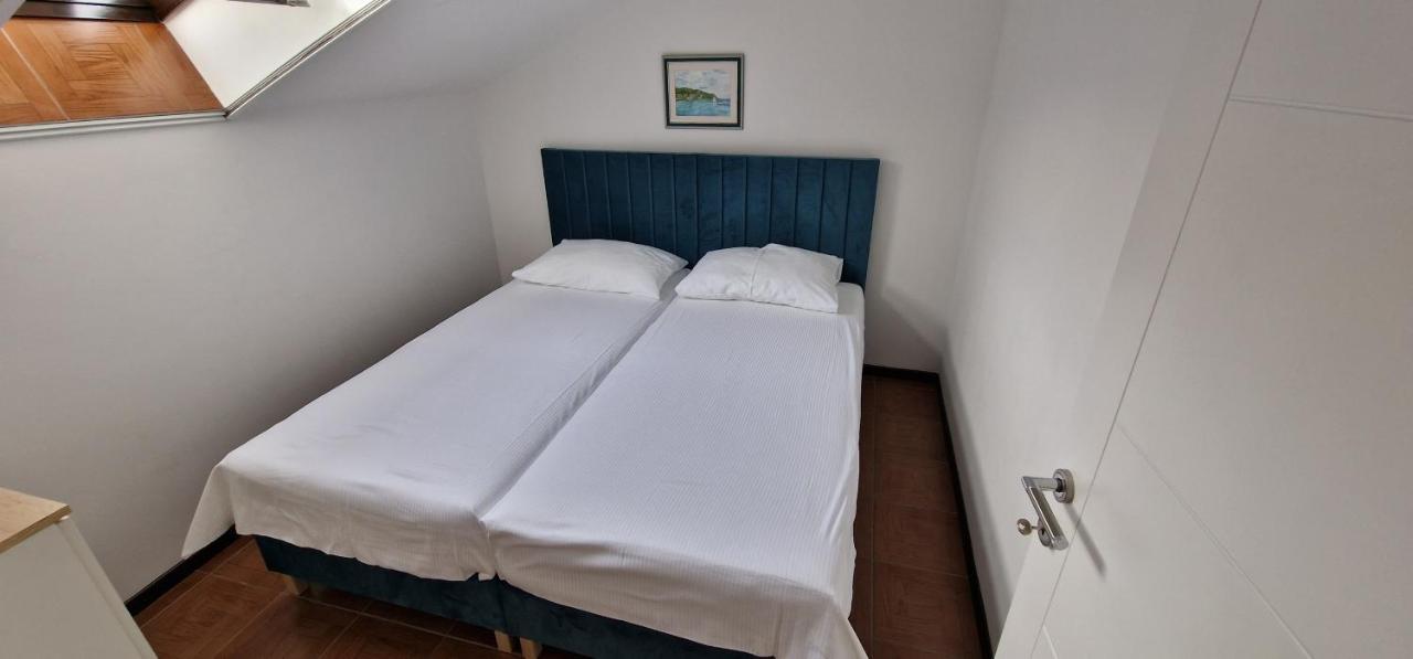 Apartmani Eladora Biograd Na Moru Eksteriør bilde