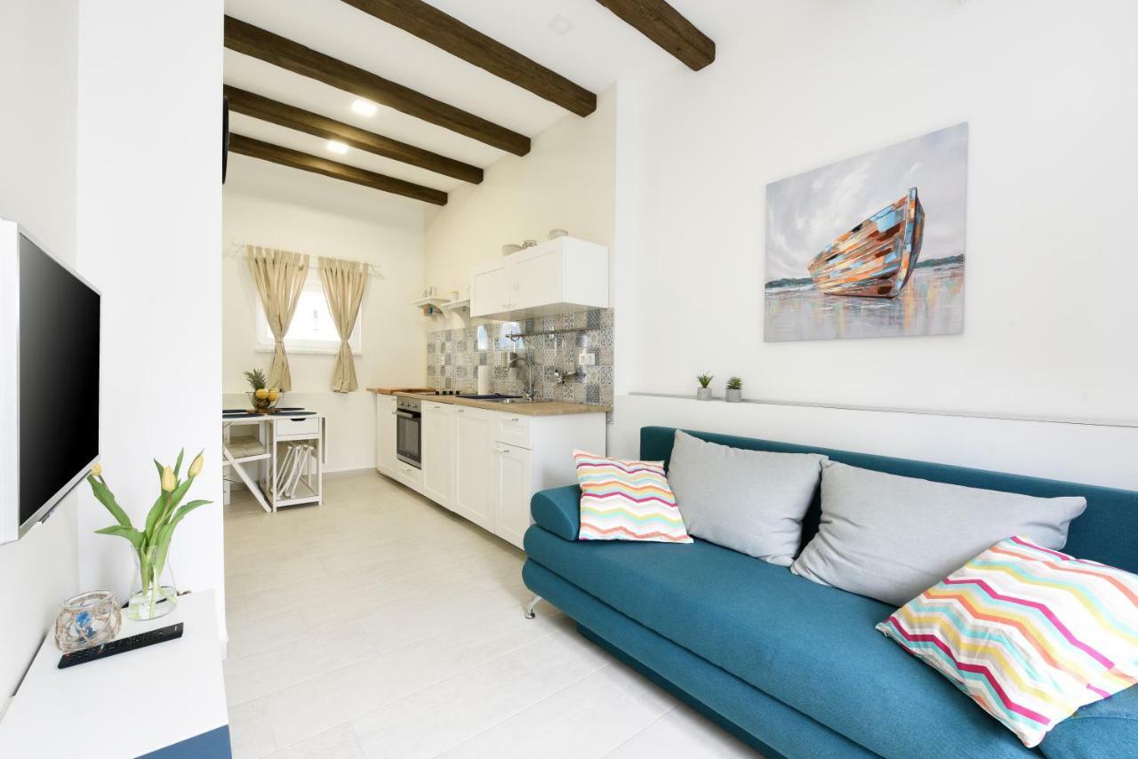 Apartmani Eladora Biograd Na Moru Eksteriør bilde